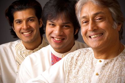 Amjad-Ali-Khan-with-Amaan-Ali Khan and Ayaan Ali Khan.jpg